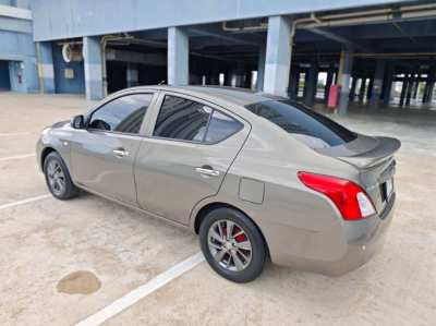 2013 Nissan Almera 1.2 ES Sedan AT