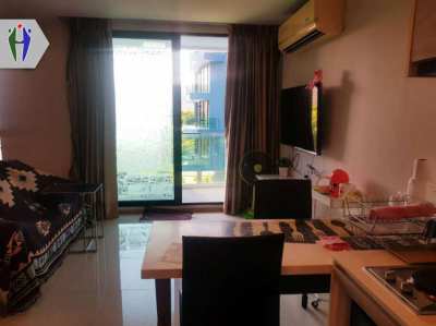 Jomtien Condo for rent 100 meter from beach with Washing Machine