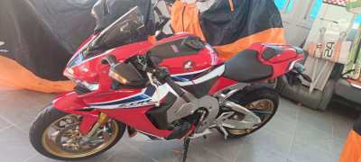 Honda CBR1000 RR SP (Oehlins)