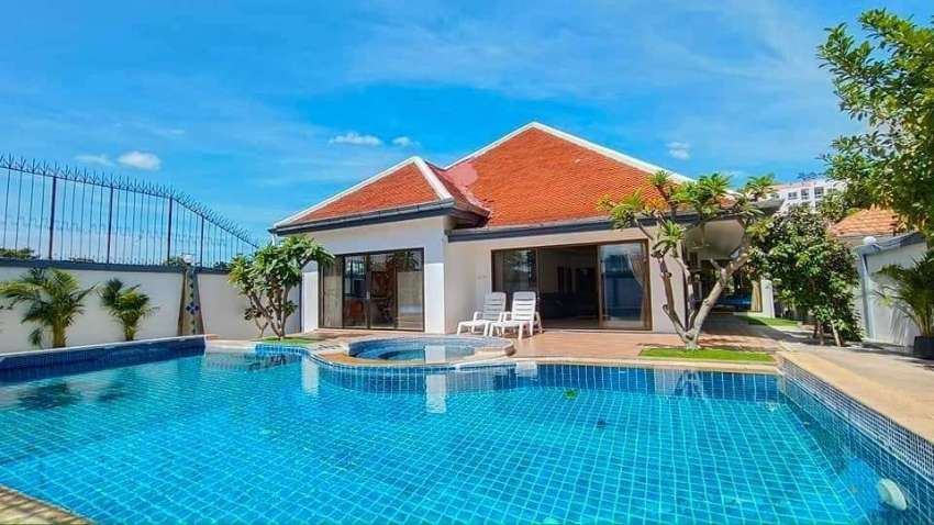 4 Bedroom House With Pool - For Rent at Jomtien, Pattaya