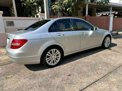 Mercedes-Benz C200 1.8 CGI Blue Efficiency