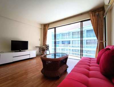 1,100,000 THB for this 1 bedroom beach condo on Mae Ramphueng Beach!