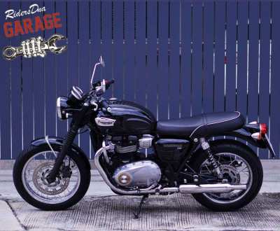 Triumph Bonneville Genuine  Legendary design T100 2018    