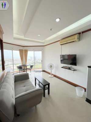 Condo for rent on the beach, Jomtien Condo, price 14,000 baht.