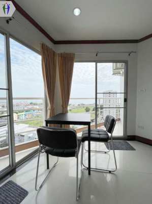 Condo for rent on the beach, Jomtien Condo, price 14,000 baht.