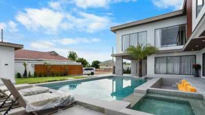 H434 Brand New Modern&Luxury Pool Villa For Sale in Huay Yai Pattaya