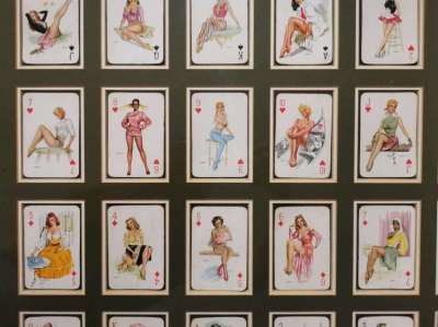 'Full set of playing cards of women from the 1950s and 60s - Framed 