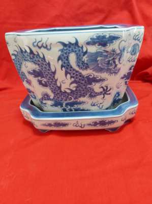 Large heavy chinese blue/white planter decorated with dragons