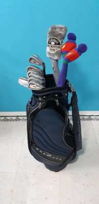 Complete set of golf clubs with bag - callaway