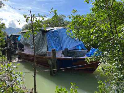 ขาย: ขายเรือพักอาศัยที่สร้างเสร็จครึ่งหนึ่งหรือใช้สำหรับตกปลาฯลฯ