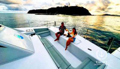 47ft Power Catamaran for sale in Phuket in PERFECT condition