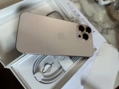 iPhone 16 Pro Max, 256GB Desert Titanium