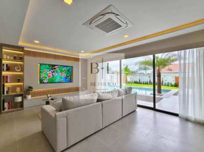 34,950,000 Baht - SALE - New Luxury 7 Bedrooms Pool Villa in Huay Yai