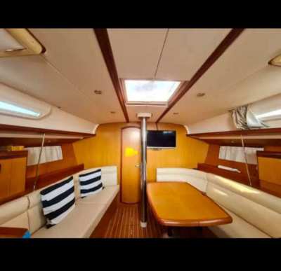 2009 Jeanneau 42I Performance