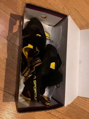 La Sportiva Theory EUR 42 US MAN 9 Climbing Shoes