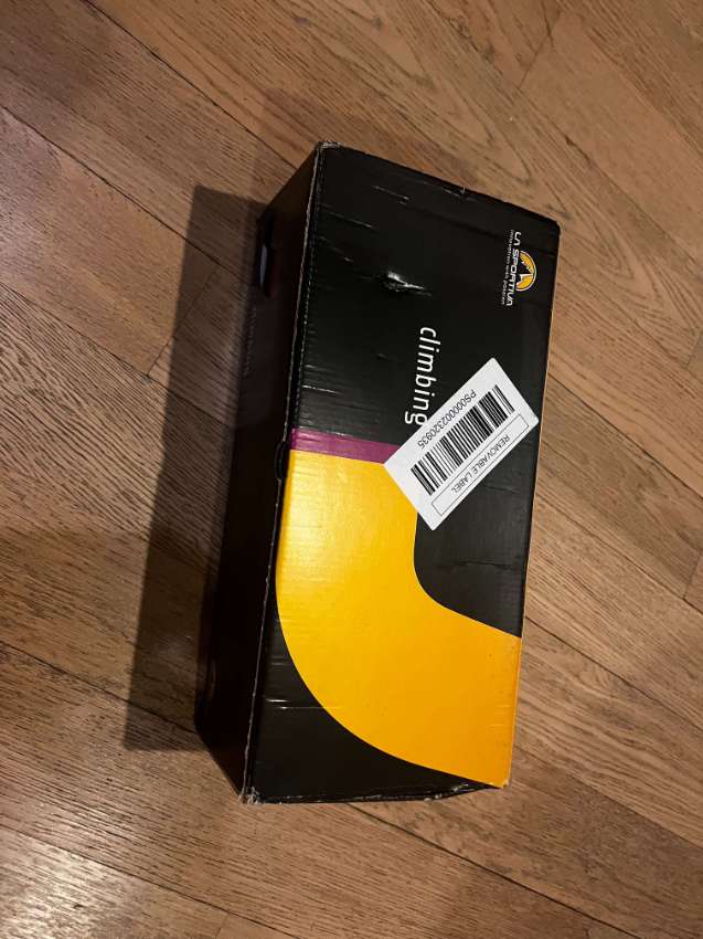 La Sportiva Theory EUR 42 US MAN 9 Climbing Shoes