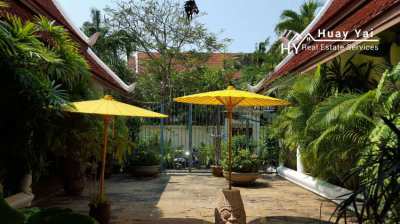 #3457 Spacious character Pool House in Jomtien Palace