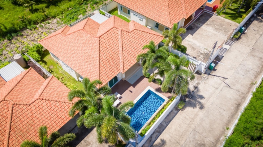 Lovely Villa For Sale in Hua Hin At Affordable Price!