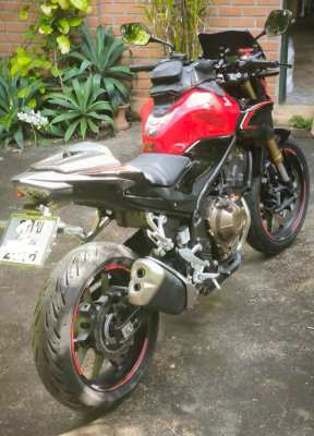 Honda CB500F, 07/2023 in best condition and many extras for sale. 