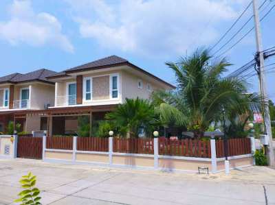 PMC 7 corner house for rent,East Pattaya near MIS International School