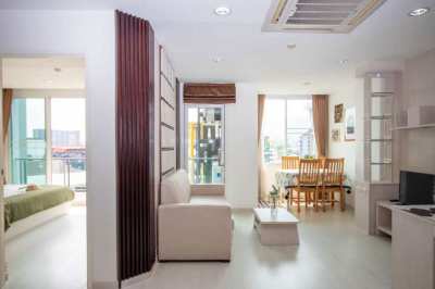 Chic 1-BR Condo For Sale: S Condominium Near Nimman (SCON004)