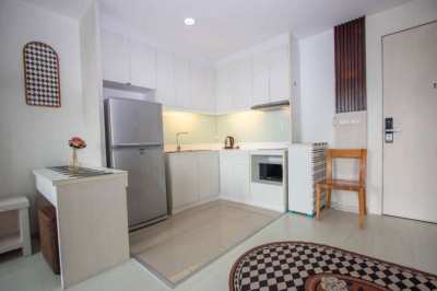 Chic 1-BR Condo For Sale: S Condominium Near Nimman (SCON004)