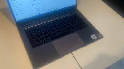 Huawei Matebook D 14