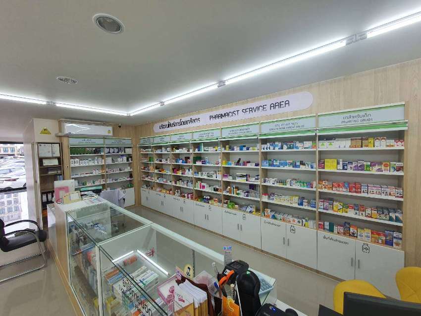 Pharmacy In Bangkok BangNa for sale* Leasehold