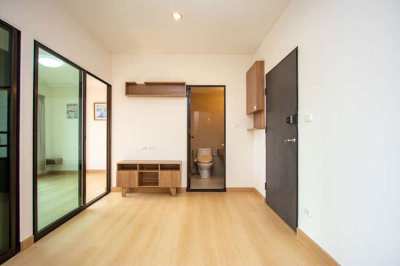 Chiang Mai Condo: Ideal Base at Tree Boutique Condo, Changklan (TB027)