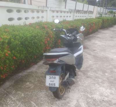 Honda PCX 2021