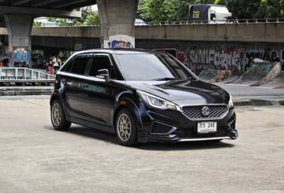 MG-3 1.5 V Sunroof AT model 2018 / 2019