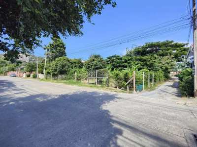 Hot! 100 TW Home Building Plot - Located Between Soi 88 and Soi 94 