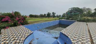 #3425 Large Pool Villa beside the fairway. 1rai. Scope for updating