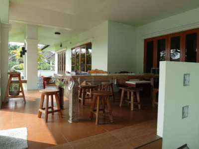 Custom 3 Bdrm Home  + Guest House in Sunpukwan Hangdong Chiangmai