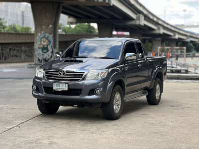 Toyota Hilux Vigo Champ 2.5 E AUTO  2014 / 2015