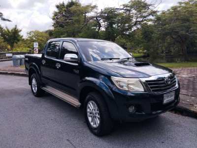 HILUX 4 DOOR 