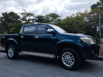 HILUX 4 DOOR 