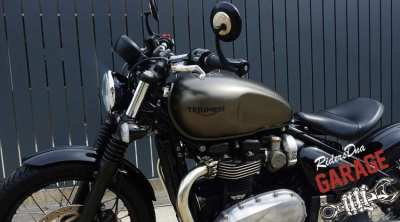 Beautiful Triumph Bonneville Bobber T120 6000Km Matte Ironstone 2018