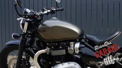 Beautiful Triumph Bonneville Bobber T120 6000Km Matte Ironstone 2018