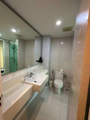 A studio is available for rent in Seven Seas Resort Pattaya.