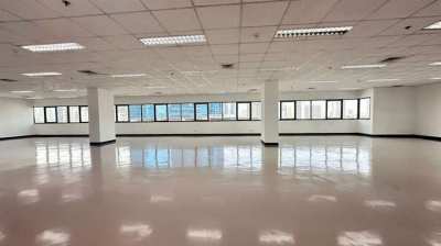 Sorachai Building 283 Sq.m Office Space for Rent