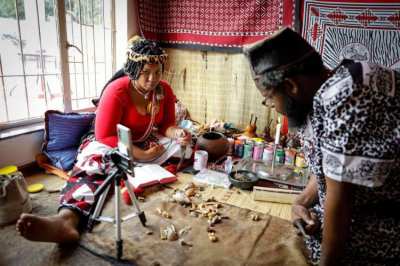 Trusted Herbalist Healer and Psychic Reader +27832266585