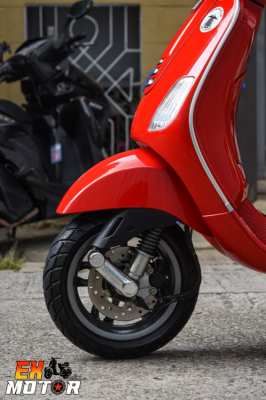 Vespa LX-125 IGET