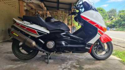 Tmax Generation 1 500cc