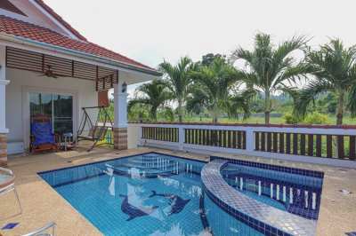 House in Hua Hin 102 - 2.7 km. from Bluport Mall