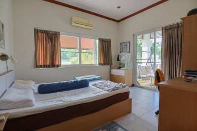 House in Hua Hin 102 - 2.7 km. from Bluport Mall