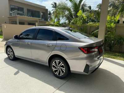 Toyota Corolla varis ATIV New