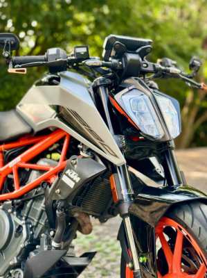 KTM DUKE 390