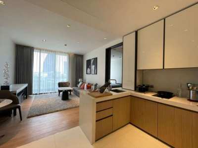 Beatniq Sukumvit 32 Luxury Condo Special 1 Bedroom Unit for Rent/Sale