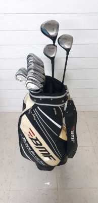 Complete set of golf clubs with bag - xxio